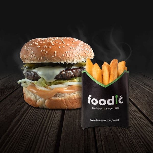 Cheeseburger + mali pomfrit